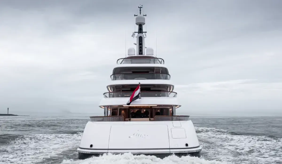 Feadship - Juice - Best Yacht Rentals - Best Preowned Yachts - Exclusive Concierge Club.webp